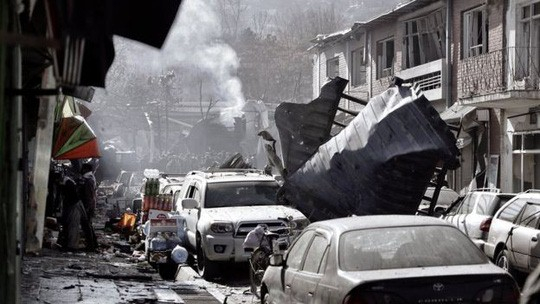 Afghanistan: Taliban đánh bom Kabul, 63 người chết, 152 bị thương