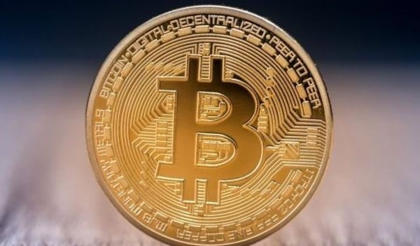 Bitcoin là 'mỏ vàng' hay 'bong bóng'?