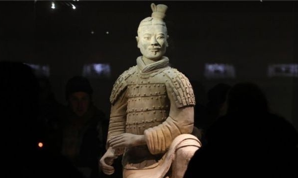 Trung Quốc nổi giận vì tượng thời Tần 4,5 triệu USD bị trộm ngón tay 
