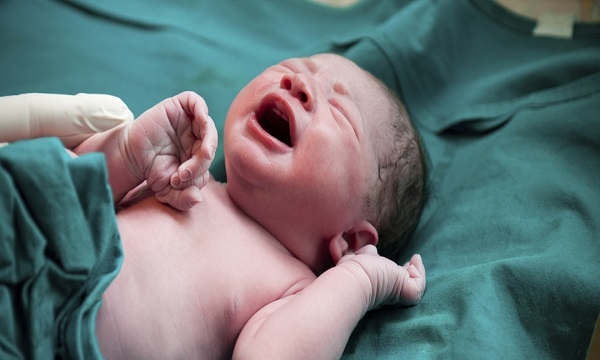 Bộ Y tế khuyến cáo 'tuyệt đối không sinh con thuận theo tự nhiên'