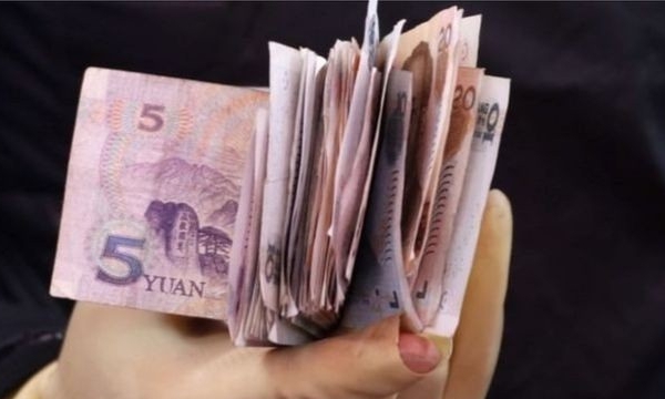 Trung Quốc: Chính phủ cải cách triệt để ngành ngân hàng, bảo hiểm