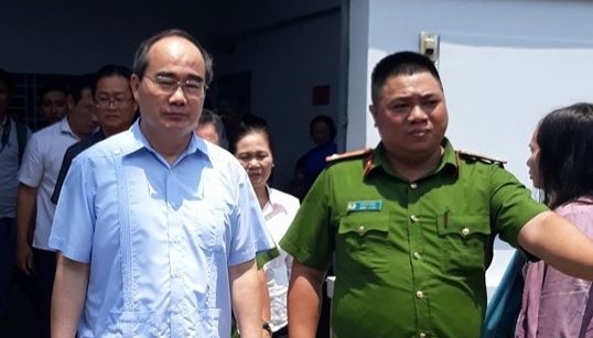 Bí thư Thành ủy Nguyễn Thiện Nhân chỉ đạo công an khẩn trương điều tra về vụ cháy Carina Plaza