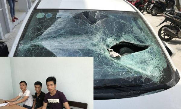 Đà Nẵng: Bắt 'nóng' nhóm thanh niên điên cuồng phá xe ô tô và chém người