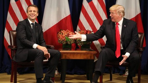 Tổng thống Pháp thăm Mỹ khi Thượng viện thông qua bổ nhiệm Giám đốc CIA làm Ngoại trưởng