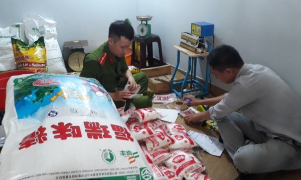 Đà Nẵng: Phát hiện cơ sở sản xuất bột ngọt, hạt nêm giả