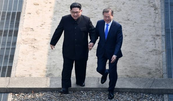 Thượng đỉnh Moon-Kim: Kỷ nguyên hòa bình cho bán đảo Triều Tiên? 