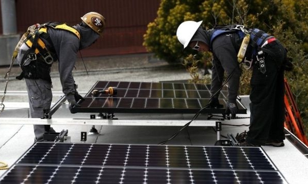 Hoa Kỳ: California yêu cầu tư gia và chung cư lắp đặt năng lượng mặt trời