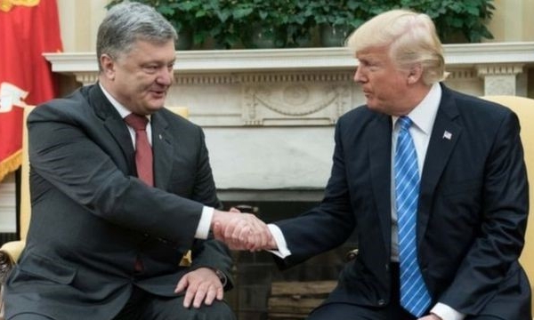 Scandal gây sốc: Ukraine trả 400.000 USD để được đàm phán với ông Trump?