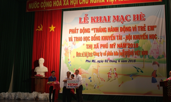 Vedan Việt Nam trao học bổng Khuyến Học – Khuyến tài cho học sinh nghèo hiếu học 