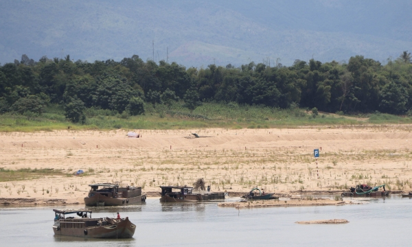 Quảng Nam siết chặt hoạt động khai thác cát, sỏi 