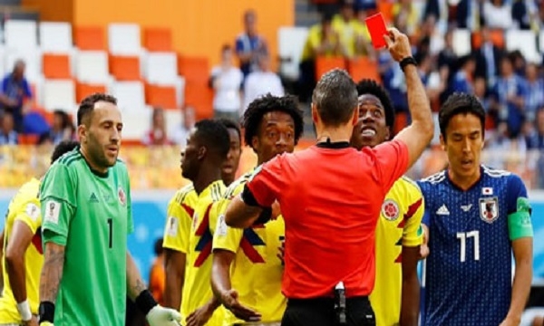 Carlos Sanchez run rẩy nhìn Colombia 'sống mái' với Ba Lan trong ngày Chủ nhật 24/6