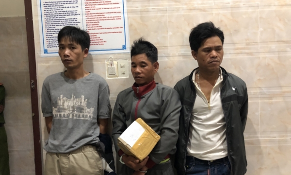 Phá 2 chuyên án ma túy và pháo lậu ở cửa khẩu Bờ Y - Kon Tum