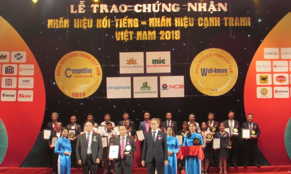 Sacombank vào “Top 20 nhãn hiệu nổi tiếng hàng đầu Việt Nam”