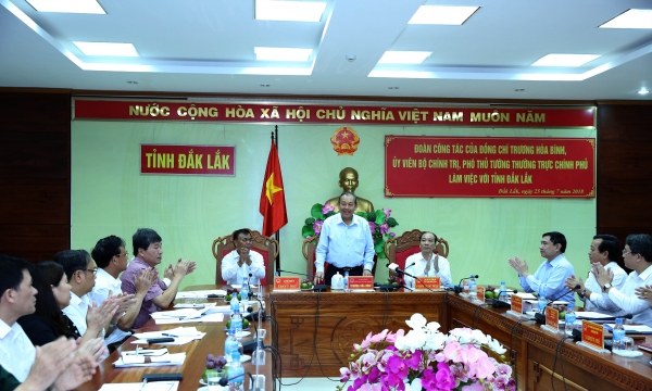 Phó TT Trương Hòa Bình làm việc về tình hình di dân tự do trên địa bàn tỉnh Đắk Lắk