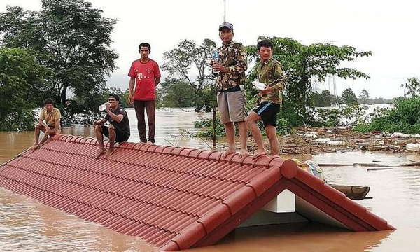 Hỗ trợ  Lào khắc phục hậu quả sự cố vỡ đập thủy điện