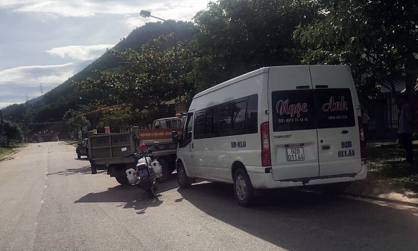 Quảng Nam: Phát hiện xe khách vận chuyển động vật rừng trái phép