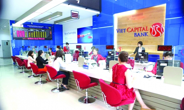 Viet Capital Bank thua lỗ đang “giấu” điều gì?