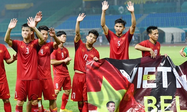 ASIAD 2018: Olympic Việt Nam trở thành tâm điểm sau chiến thắng
