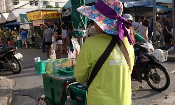 Thái Lan sẽ cấp phép cho lao động Việt Nam nhập cư bất hợp pháp
