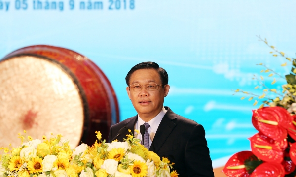 Phó TT Vương Đình Huệ: ĐH Kinh tế Quốc dân chủ động thực hiện quyền tự chủ, tự chịu trách nhiệm, tạo động lực để phát triển bền vững