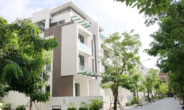 Mãn nhãn với không gian sống xanh tại “khu phố nhà giàu” ở Hà Nội