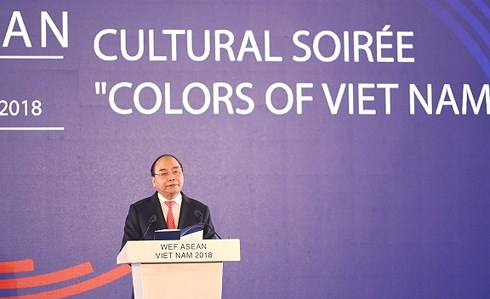 WEF ASEAN 2018: Thủ tướng và Phu nhân chủ trì dạ hội Quảng bá Văn hóa Việt Nam