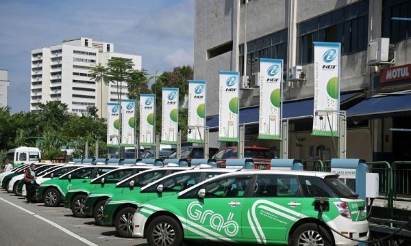 Singapore phạt Grab và Uber 13 triệu SGD vì sáp nhập làm giảm cạnh tranh