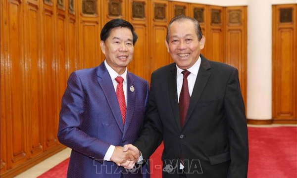 Phó TT Trương Hòa Bình tiếp Đô trưởng Thủ đô Vientiane - Lào