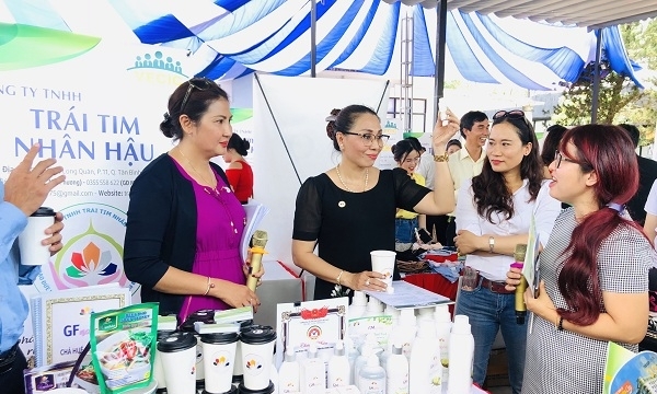 Ngày hội giao thương sản phẩm Việt thu hút người tiêu dùng 