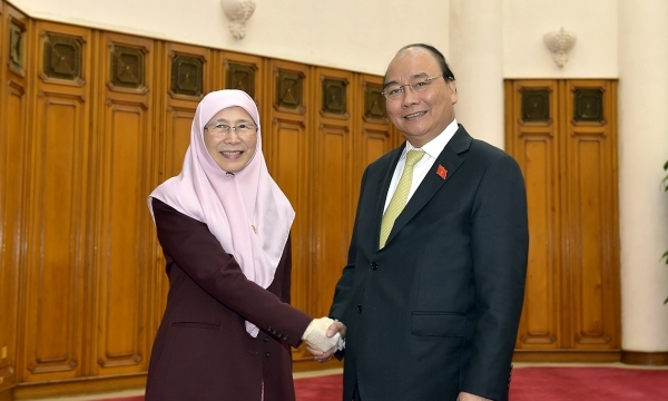 Thủ tướng tiếp Phó Thủ tướng Malaysia Wan Azizah Wan Ismail 