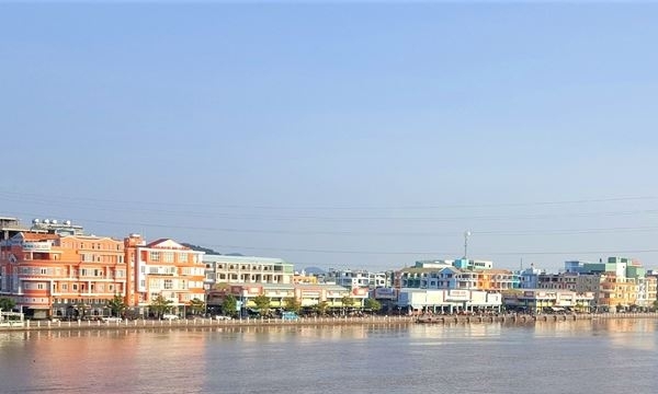 Hà Tiên trở thành thành phố trực thuộc tỉnh Kiên Giang
