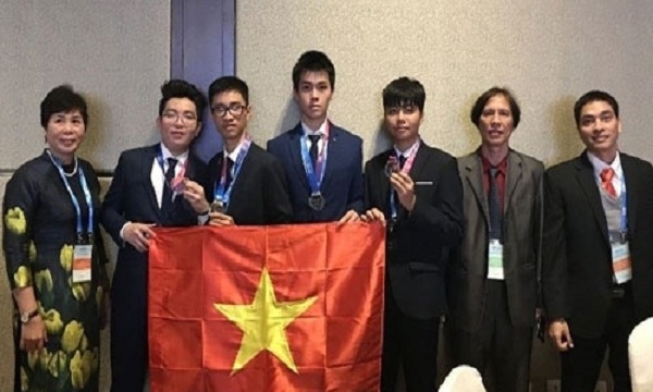 Việt Nam giành HCV kỳ thi Olympic Thiên văn học và Vật lý thiên văn