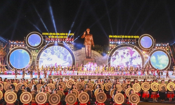 Tưng bừng Lễ khai mạc Festival văn hóa cồng chiêng Tây Nguyên 2018 