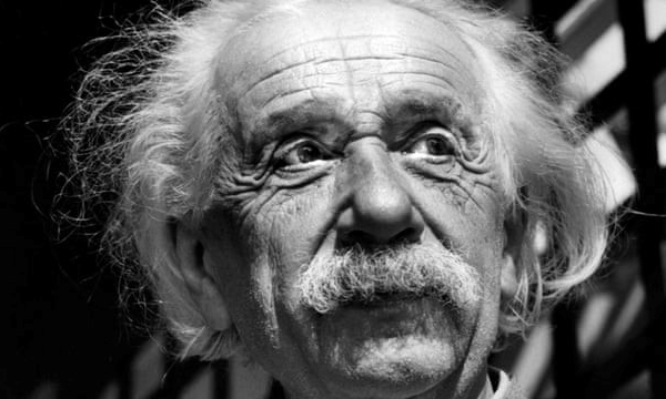 “Bức thư về Chúa” của Einstein được bán với giá 2,89 triệu USD 