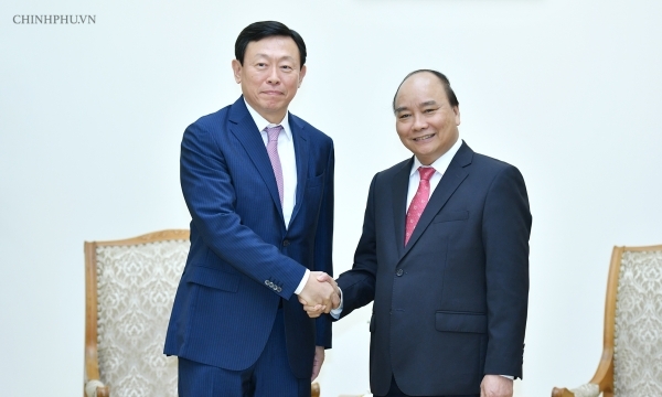 Thủ tướng Nguyễn Xuân Phúc tiếp ông Shin Dong Bin, Chủ tịch Tập đoàn Lotte