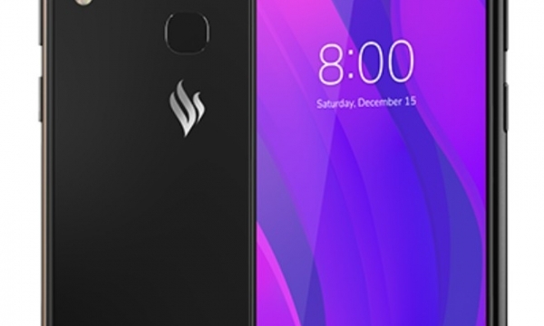 Tập đoàn Vingroup ra mắt 4 mẫu điện thoại thông minh Vsmart