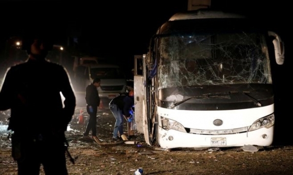 Ai Cập: Đánh bom xe chở du khách Việt gần Kim tự tháp, 4 người thiệt mạng