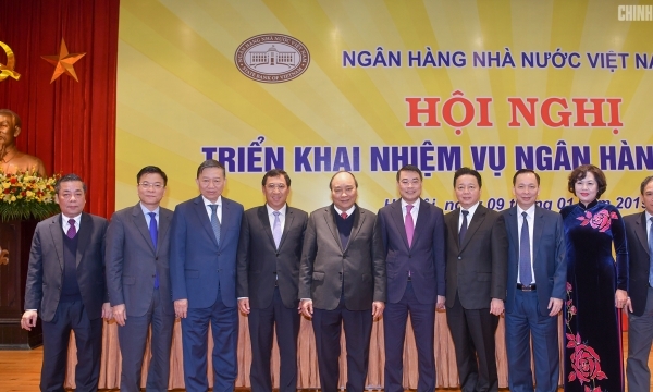 Thủ tướng Nguyễn Xuân Phúc dự Hội nghị triển khai nhiệm vụ ngân hàng năm 2019