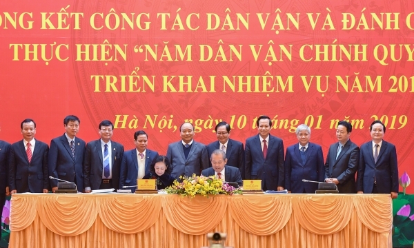 Thủ tướng Nguyễn Xuân Phúc dự Hội nghị trực tuyến toàn quốc tổng kết công tác dân vận