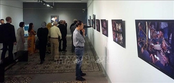 Khai mạc triển lãm trưng bày hình ảnh về dân tộc Bru - Vân Kiều tại TP.HCM