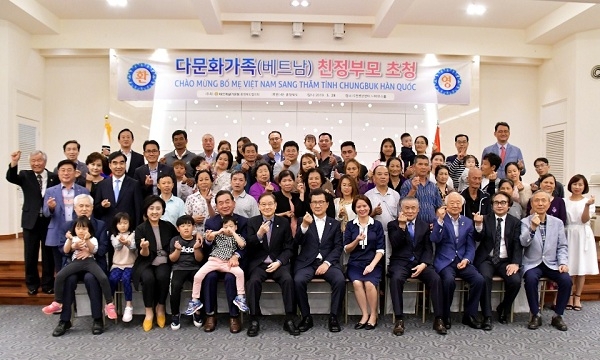 “Bố mẹ Việt Nam sang thăm tỉnh Chungbuk, Hàn Quốc”: Giúp nhiều gia đình Việt Nam hội ngộ tại xứ Hàn 