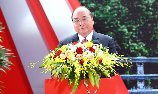Thủ tướng Nguyễn Xuân Phúc tới dự lễ khánh thành Nhà máy sản xuất ô tô VinFast