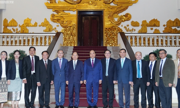 Thủ tướng Nguyễn Xuân Phúc tiếp Bộ trưởng Nội vụ Lào