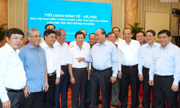 Thủ tướng chủ trì họp Tiểu ban KTXH với các địa phương miền Trung, Tây Nguyên
