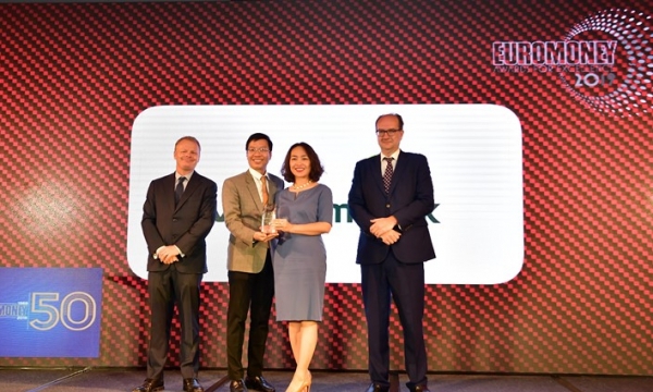 Vietcombank nhận giải thưởng Ngân hàng tốt nhất Việt Nam