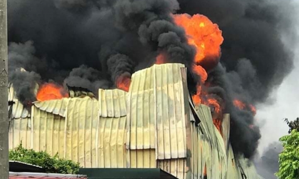 Cháy lớn tại Khu công nghiệp Sài Đồng B: Không có thiệt hại về người