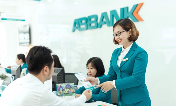 ABBANK nhận giải nhãn hiệu nổi tiếng tại Việt Nam 2019