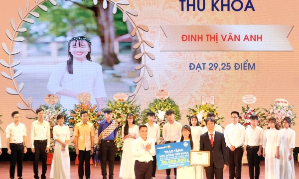 Tập đoàn Bảo Việt sát cánh cùng sinh viên ngành Tài chính – Bảo hiểm