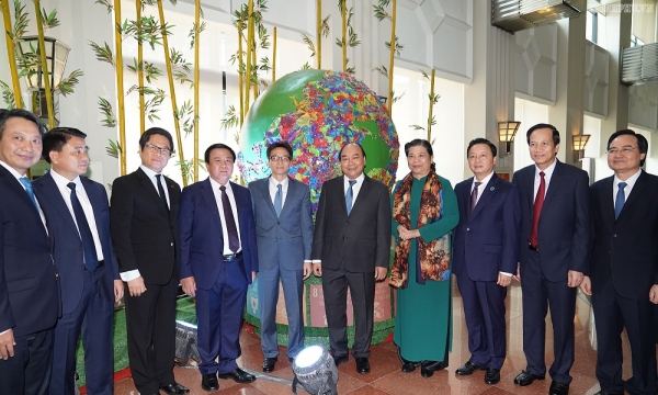 Thủ tướng Chính phủ Nguyễn Xuân Phúc chủ trì Hội nghị toàn quốc về phát triển bền vững