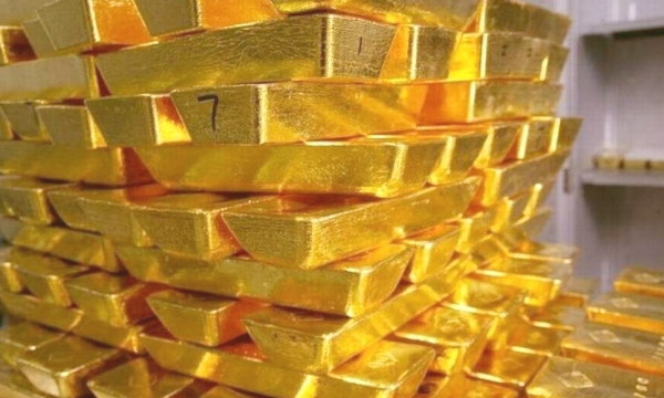 Giá vàng tiếp đà giảm, mất mốc 42 triệu đồng/lượng